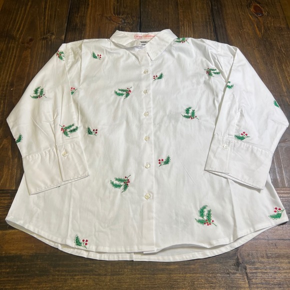 Casey Coleman Tops - Casey Coleman Womens Large White Cotton Holly Berry Embroidered Shirt vintage‎